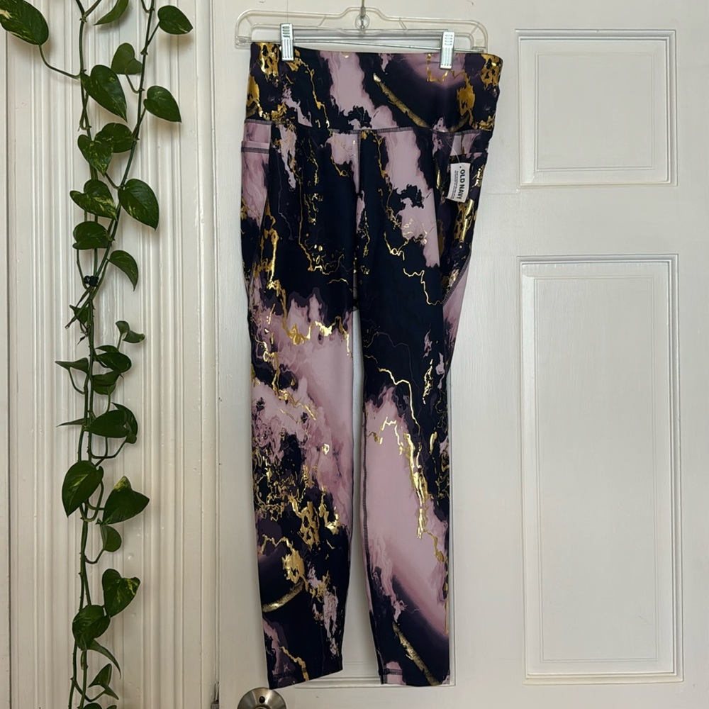 Old Navy | *NWT* (L) Extra High-Waisted PowerSoft Leggings